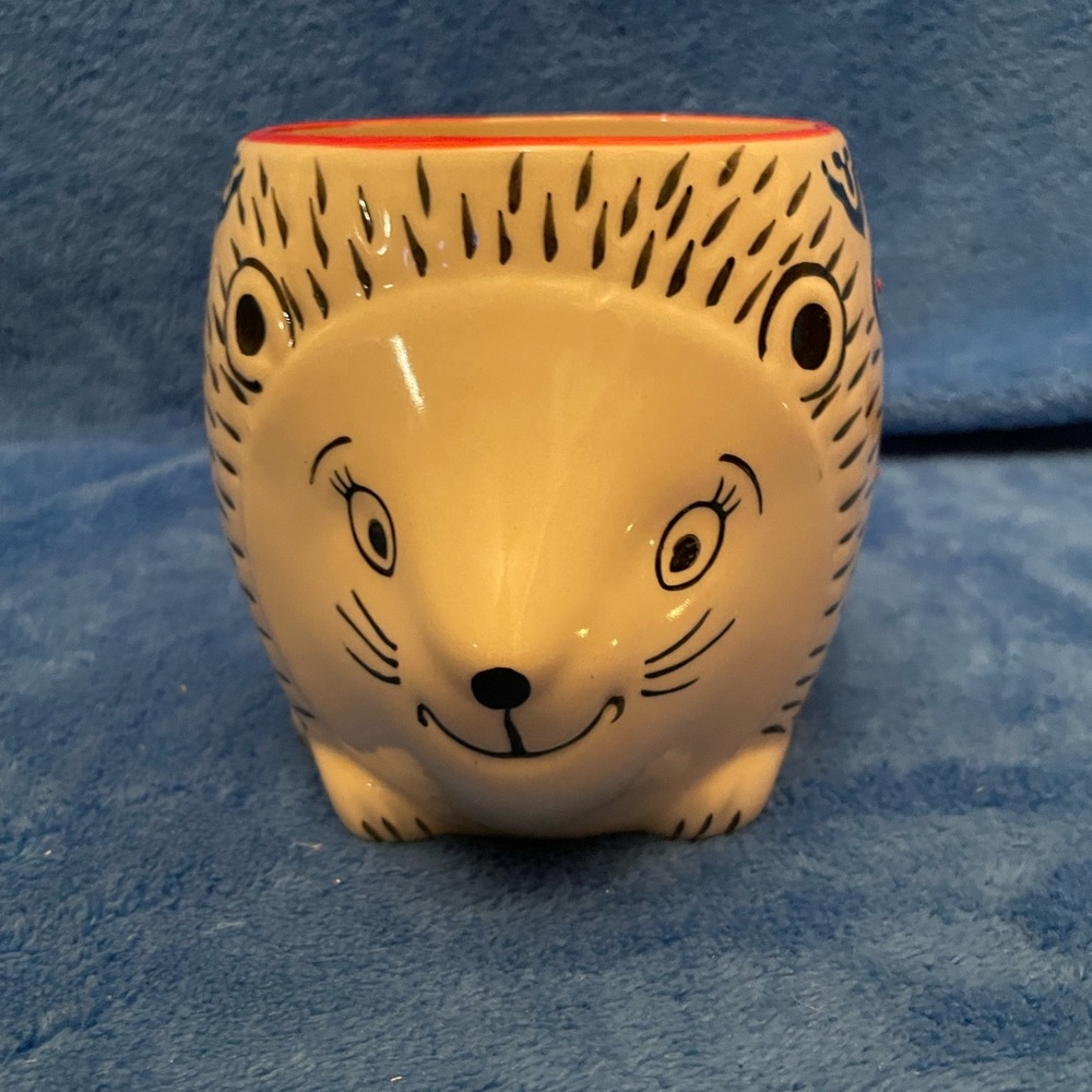 Highly Collectible Yokohama studio Blue & White Hand Painted Hedgehog Mug